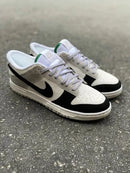 Tênis Nike Dunk Low - Branco, Preto e Cinza