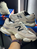 Tênis New Balance 9060 - Off White