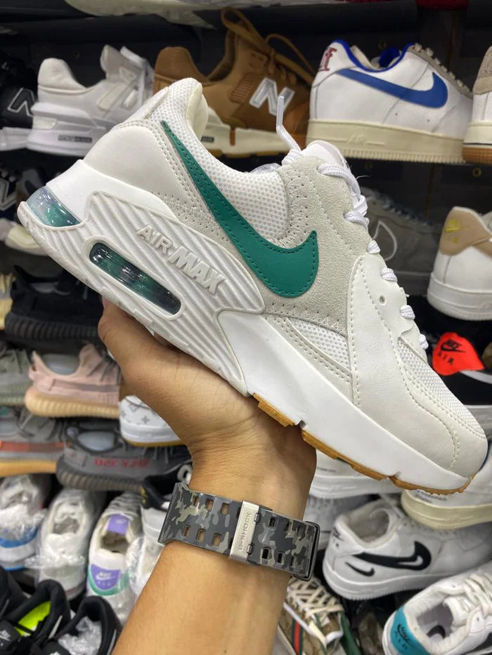 Tênis Nike Air Max Excee - Branco/Verde