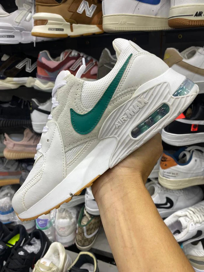 Tênis Nike Air Max Excee - Branco/Verde