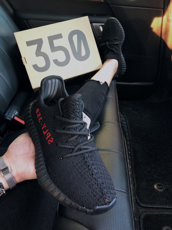 Tênis Adidas Yeezy Boost 350 V2 'Bred'