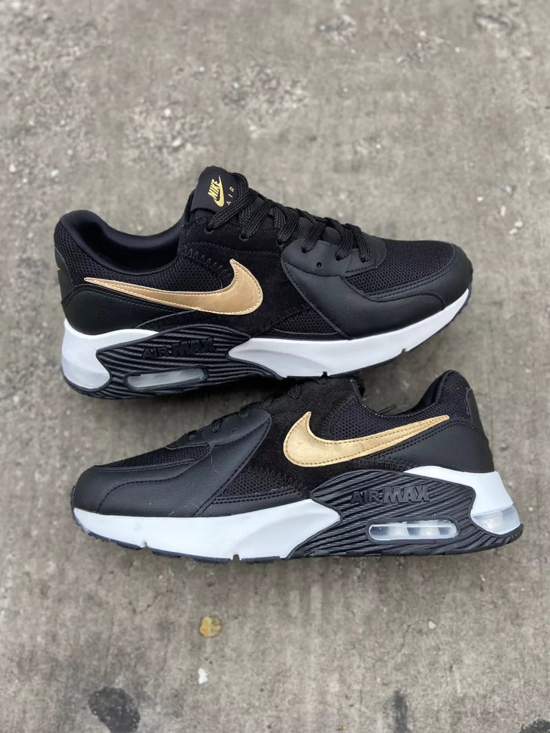 Tênis Nike Air Max Excee - Preto/Branco/Dourado