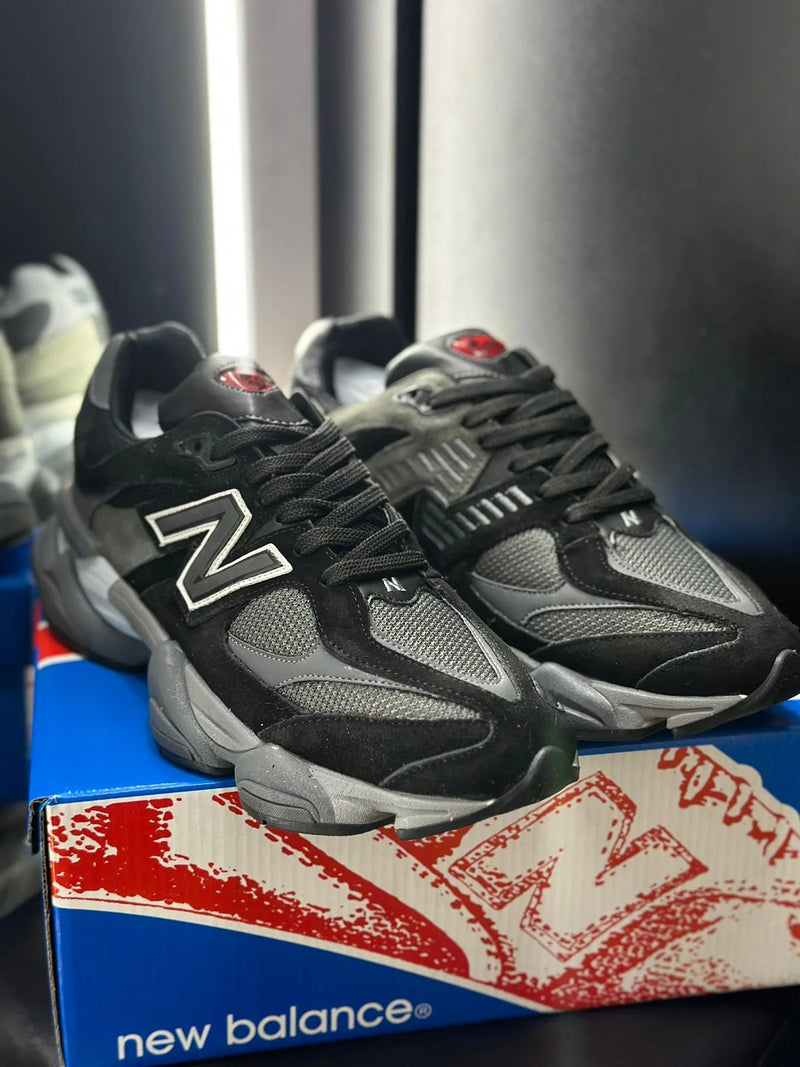 Tênis New Balance 9060 - Cinza/Preto