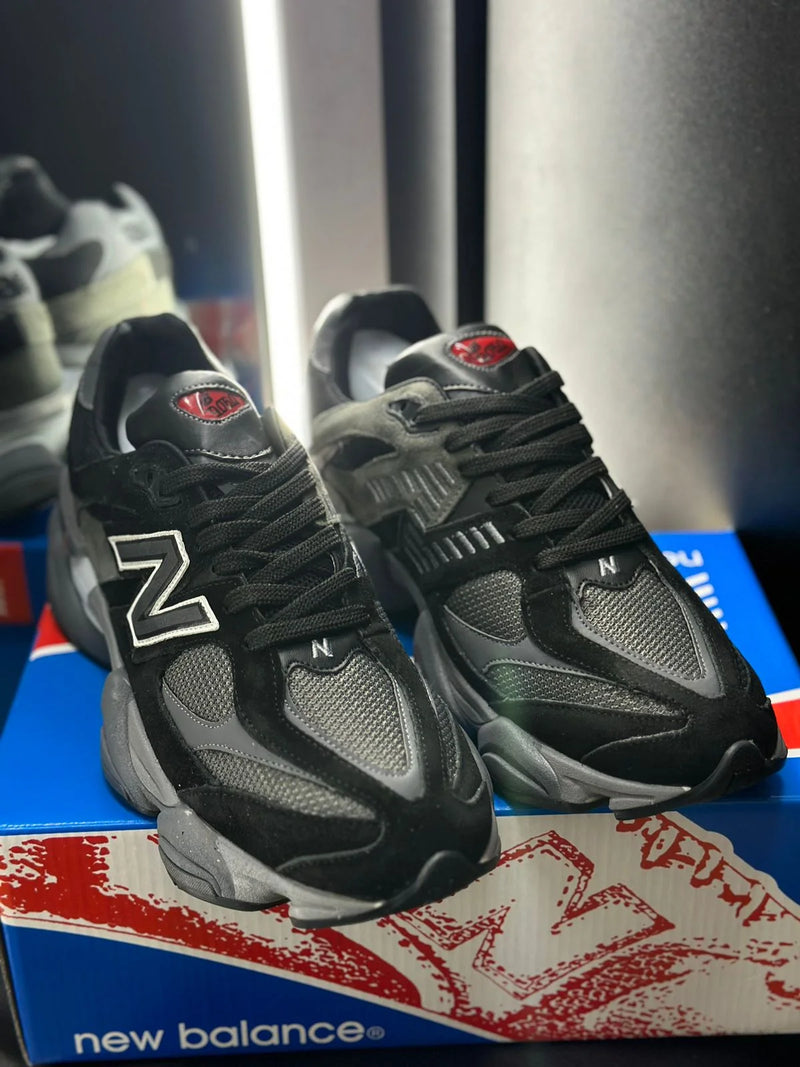 Tênis New Balance 9060 - Cinza/Preto