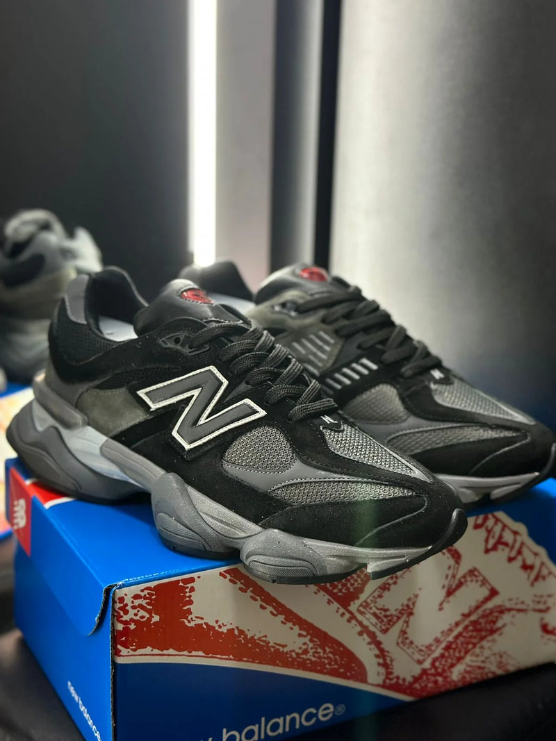 Tênis New Balance 9060 - Cinza/Preto