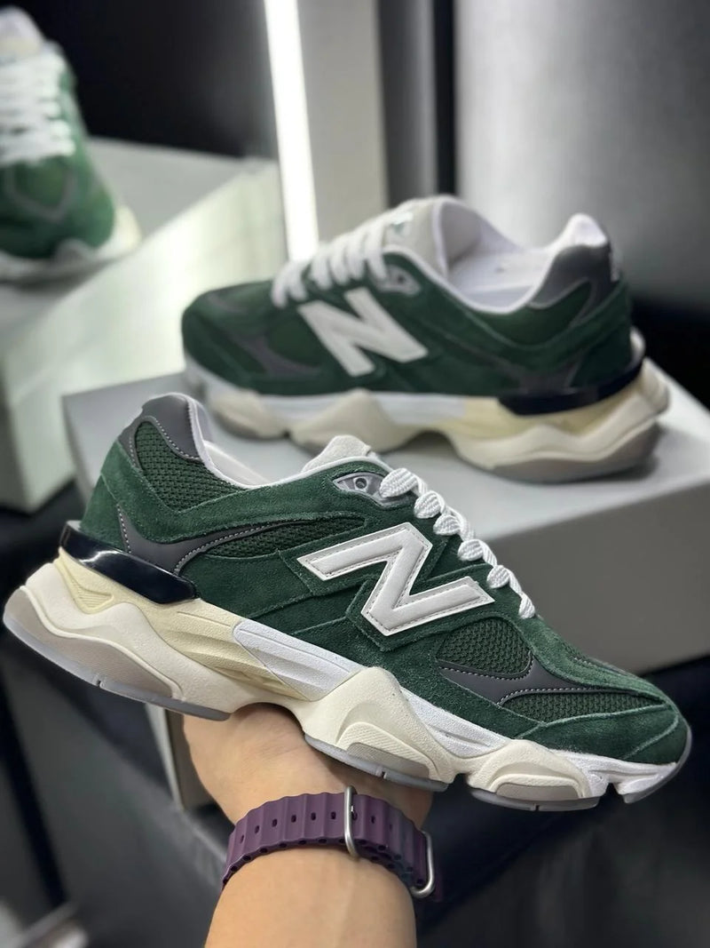 Tênis New Balance 9060 - Verde Militar